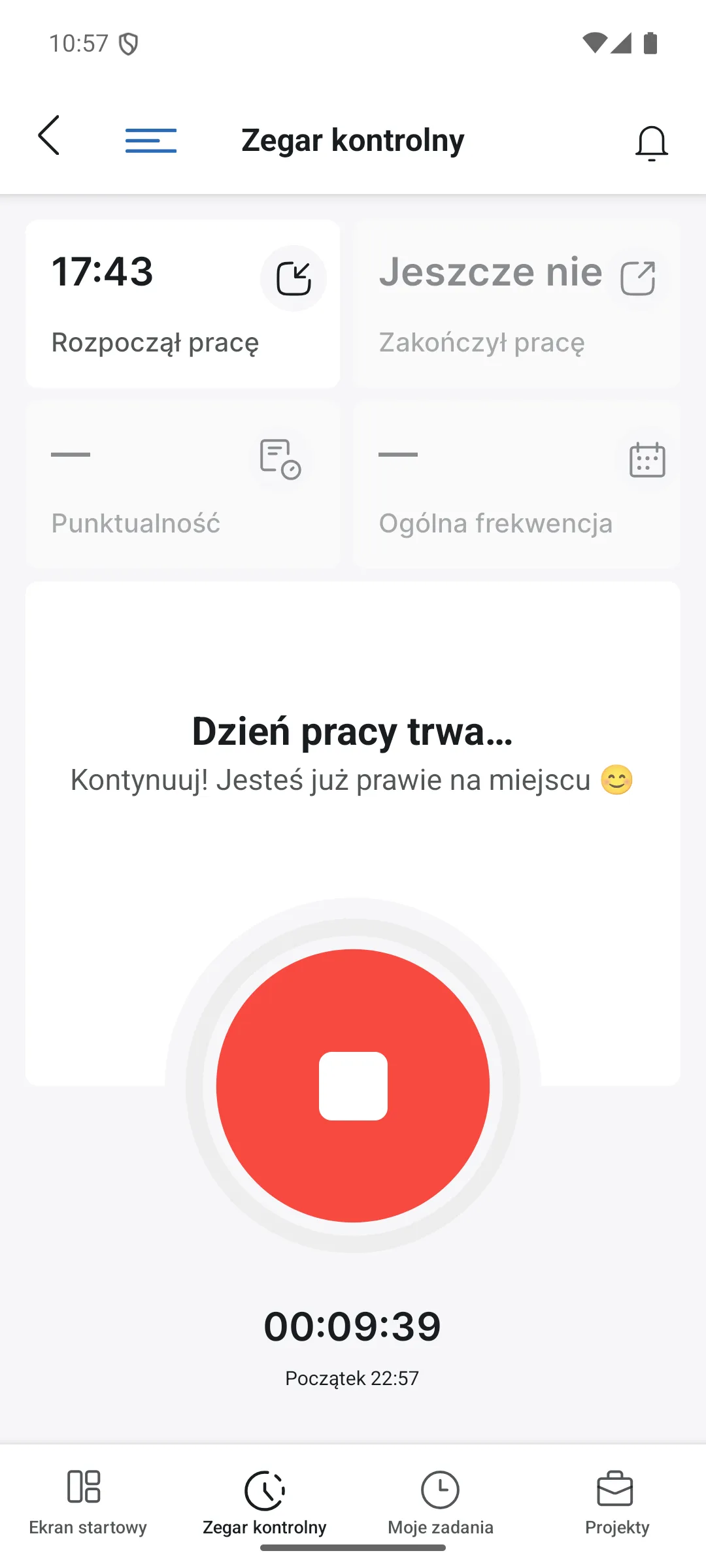 Zegar kontrolny w trakcie pracy